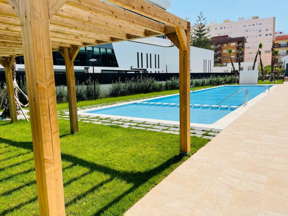 Apartamento Nuevo Junto Al Mar Con Plaza De Garaje!! Perfecto Para Familias Playa de Gandia Eksteriør bilde
